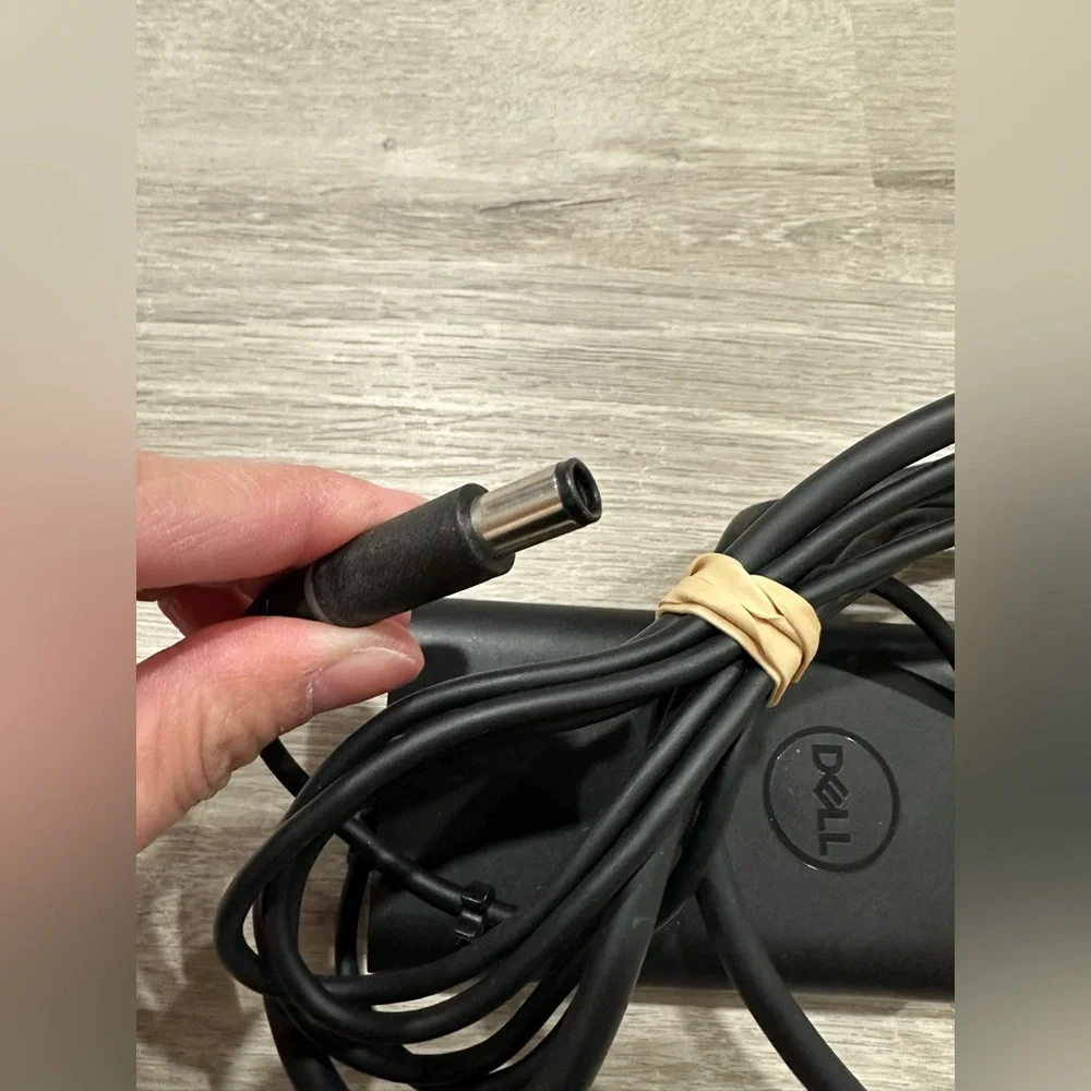 CH36 Genuine Dell 65W AC Power Adapter Charger 19.5V HA65NM130